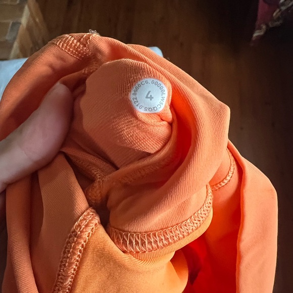 LULULEMON ORANGE SODA WUNDER UNDERS - 4 - Picture 3 of 3